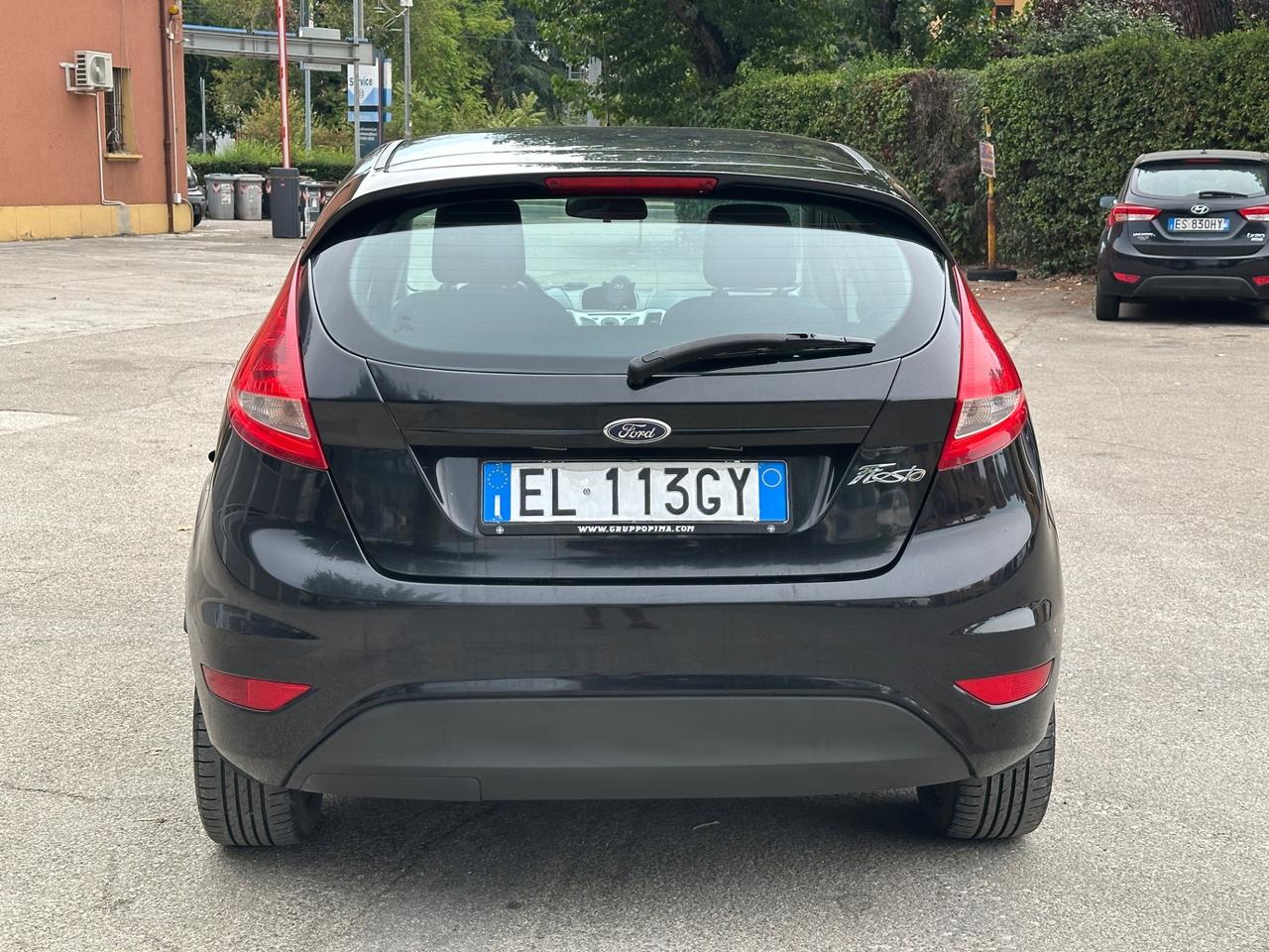 Ford Fiesta 1.4 16V 5p. Bz.- GPL Titanium Bs.