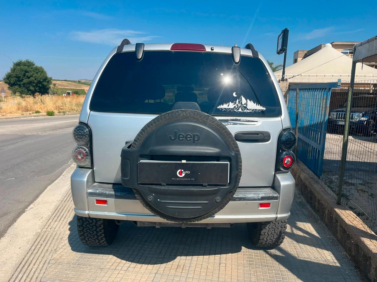 Jeep Cherokee 2.8 CRD