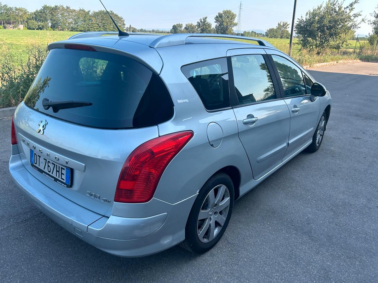 Peugeot 308 1.6 HDi 90CV FAP 5p. Premium