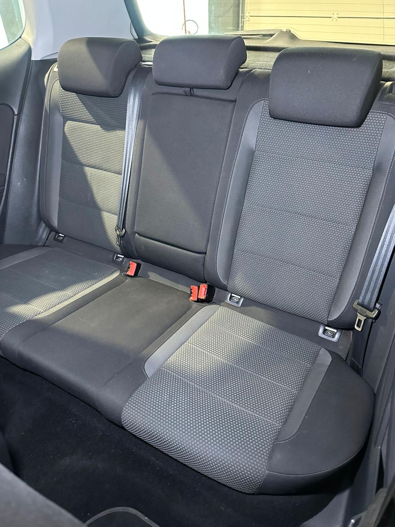 Volkswagen Golf 1.6 TDI Comfortline BLUEMOTION TECH
