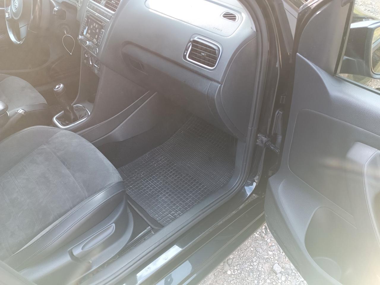 Volkswagen Polo 1.6 5 porte Highline BiFuel