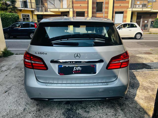 MERCEDES-BENZ B 200 d Automatic Premium