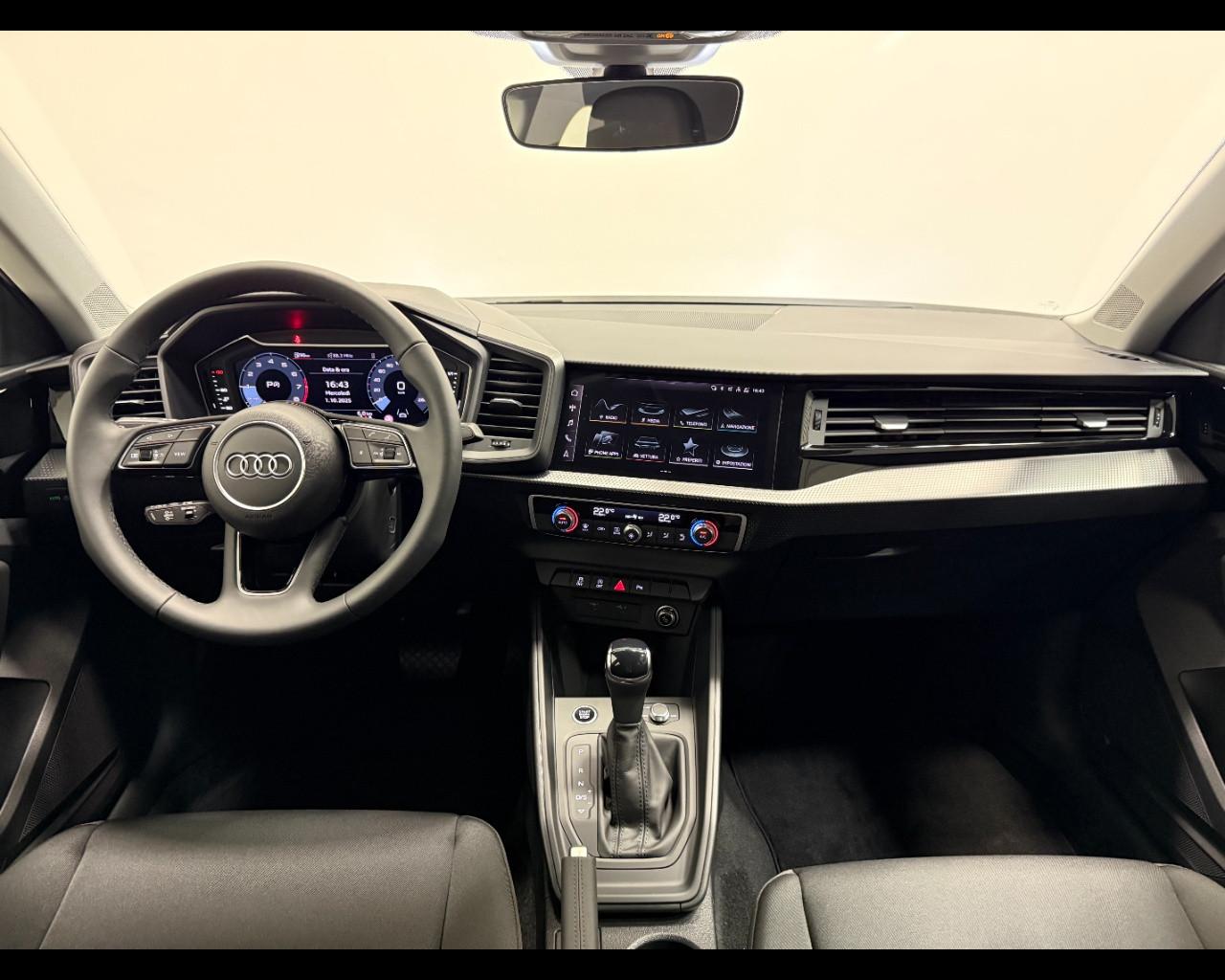 AUDI A1 ALLSTREET 30 TFSI S-TRONIC BUSINESS