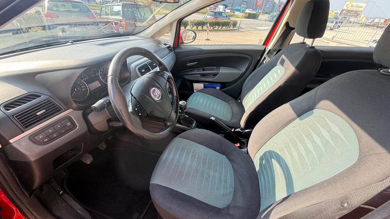 FIAT PUNTO 1.2 BENZINA 5 PORTE NEOPATENTATI