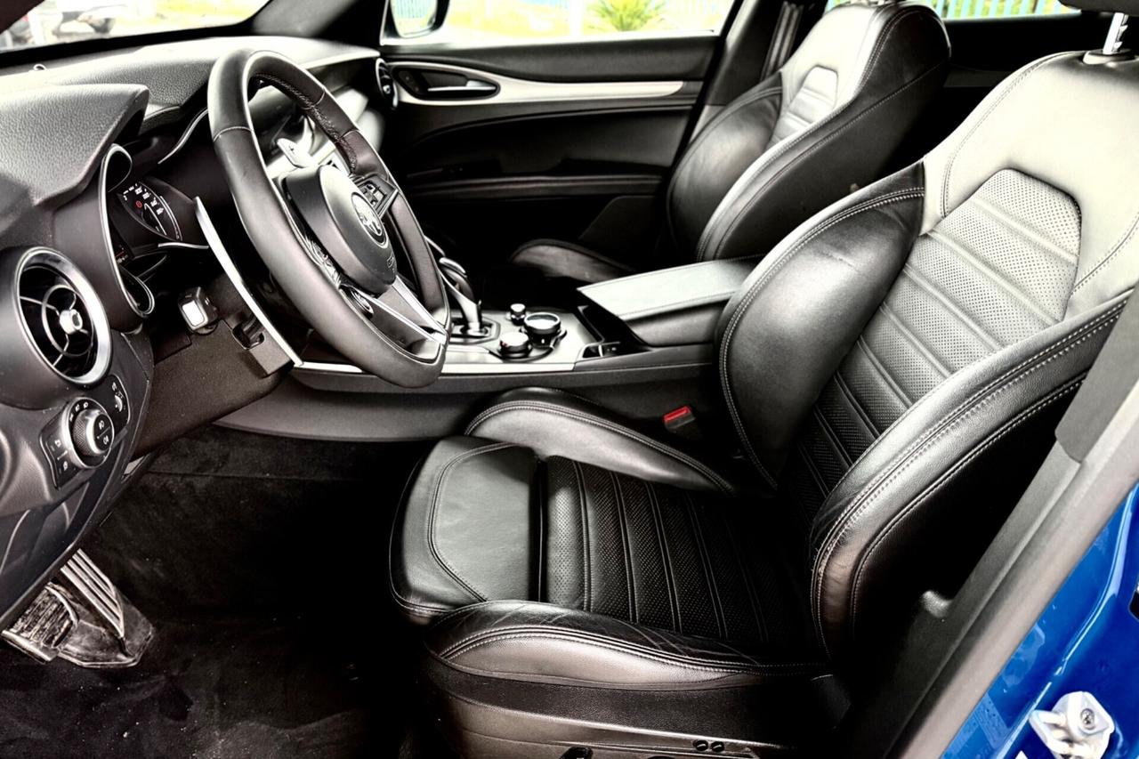Alfa Stelvio 2.2 Turbodiesel 210 CV AT8 Q4 Super