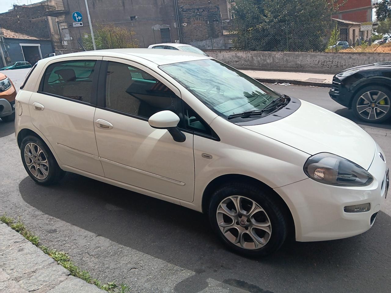 Fiat Punto 1.4 8V 5 porte Natural Power Lounge