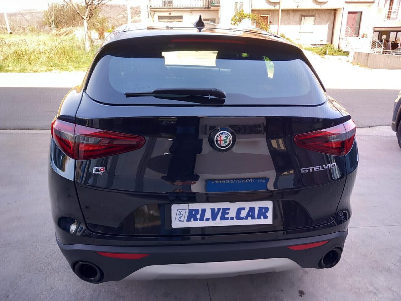 Alfa Romeo Stelvio 2.2 Turbodiesel 190 CV AT8 Q4 Ti