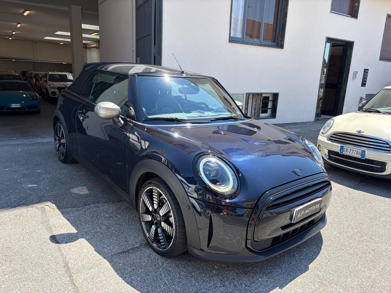 Mini 1.5 Cooper Essential Cabrio KM 68000