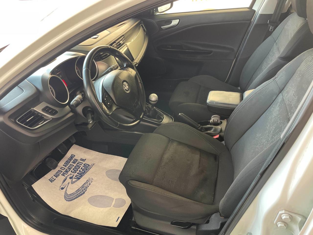 Alfa Romeo Giulietta 1.6 JTDm-2 105 CV Distinctive