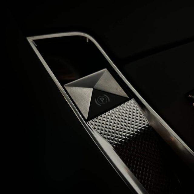 DS AUTOMOBILES DS 7 Crossback E-Tense 4x4 Grand Chic TETTO APRIBILE