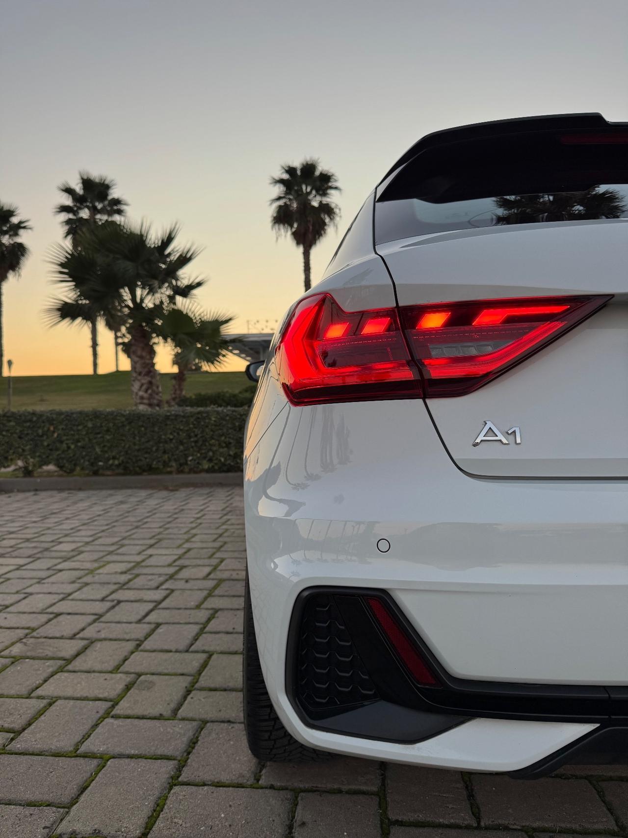 Audi A1 SPB 35 TFSI S tronic line edition