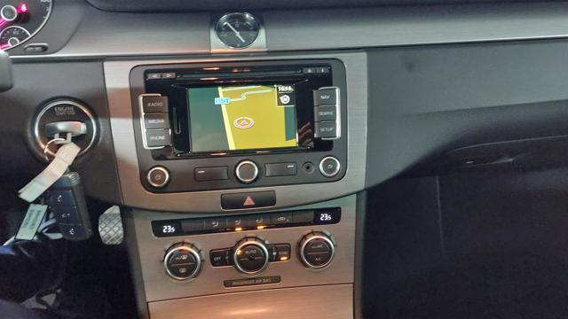 VOLKSWAGEN Passat Var. Bs. 1.4 TSI Comfort. EcoFuel Unico Prop.
