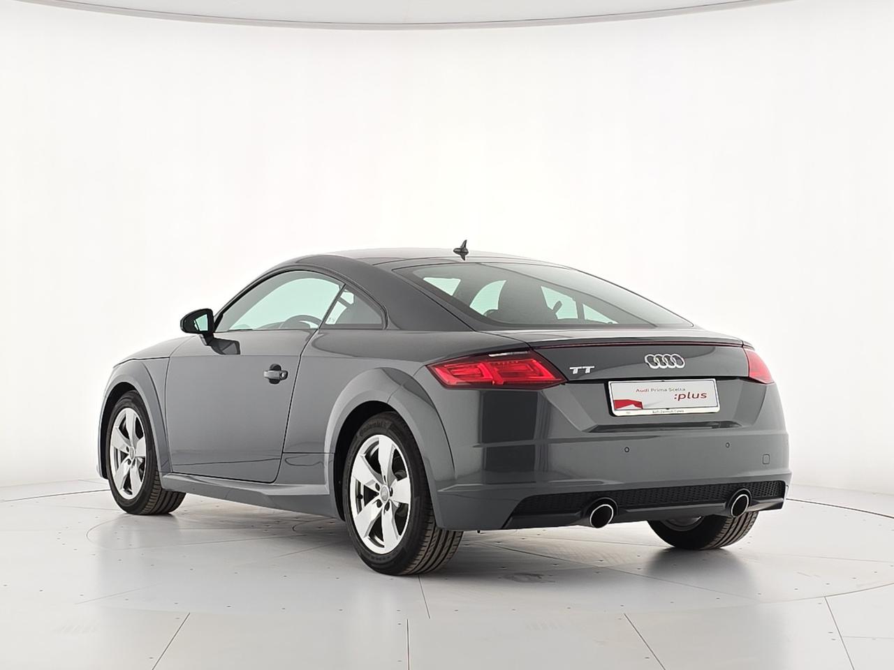 Audi TT 40 2.0 tfsi s-tronic