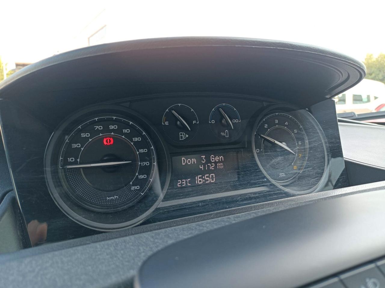 Lancia Ypsilon 1.0 FireFly 5 porte S&S Hybrid Silver
