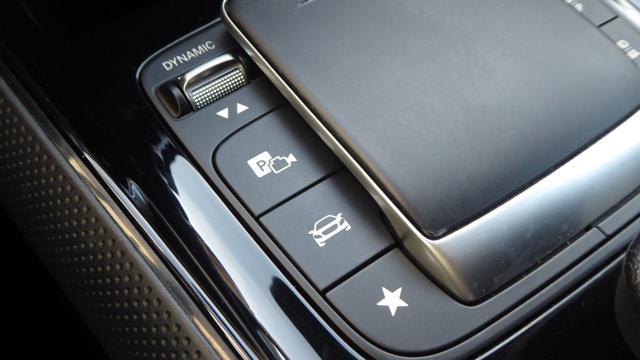 MERCEDES-BENZ B 200 d Automatic Sport