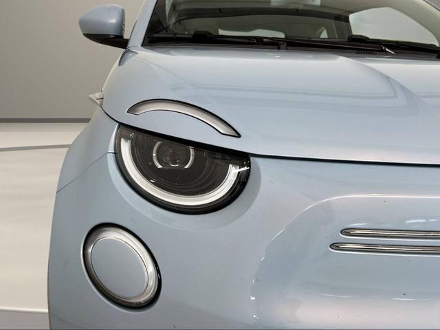FIAT 500e Berlina 42 kWh La Prima 320 Km Autonomia