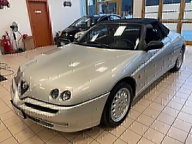 Alfa Romeo GTV Spider 2.0i 16V Twin Spark cat...