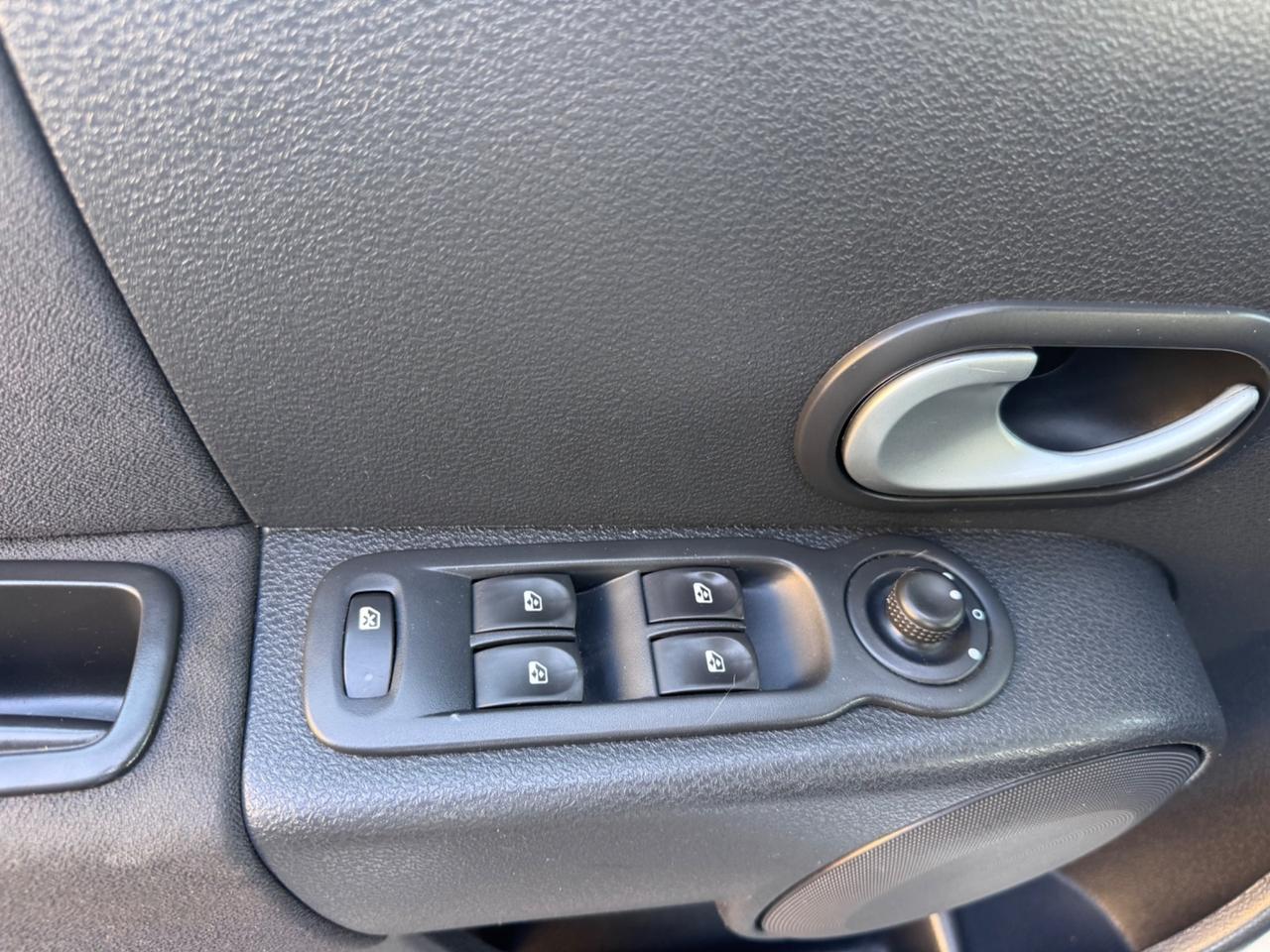 Renault Modus 1.2 BENZ NEOPATEN GARANZIA 12 MESI