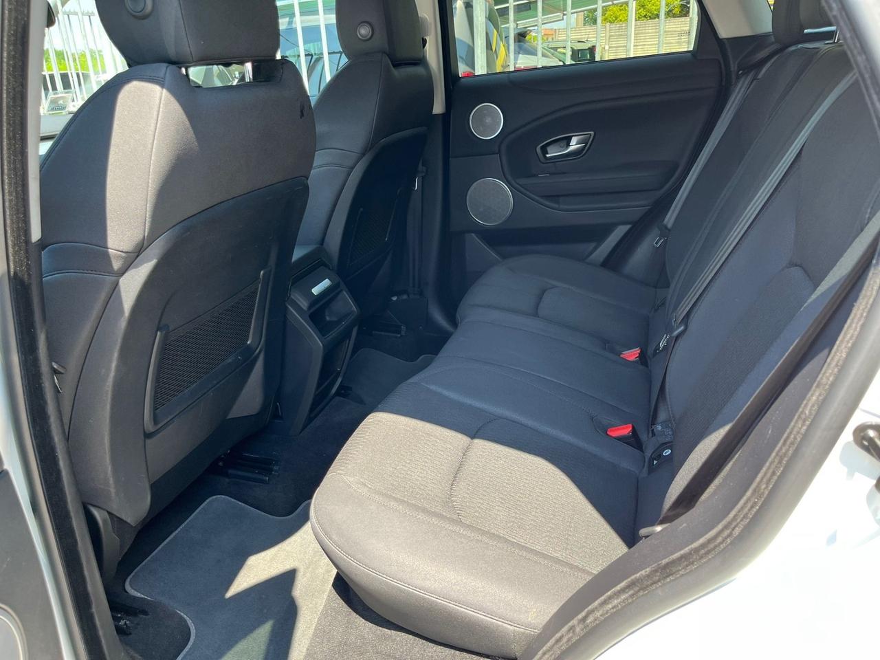 Land Rover Range Evoque 2.0 TD4 150 CV 5p. Pure