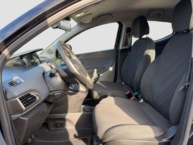 LANCIA Ypsilon Ypsilon 1.0 FireFly 5 porte S&S Hybrid Silver