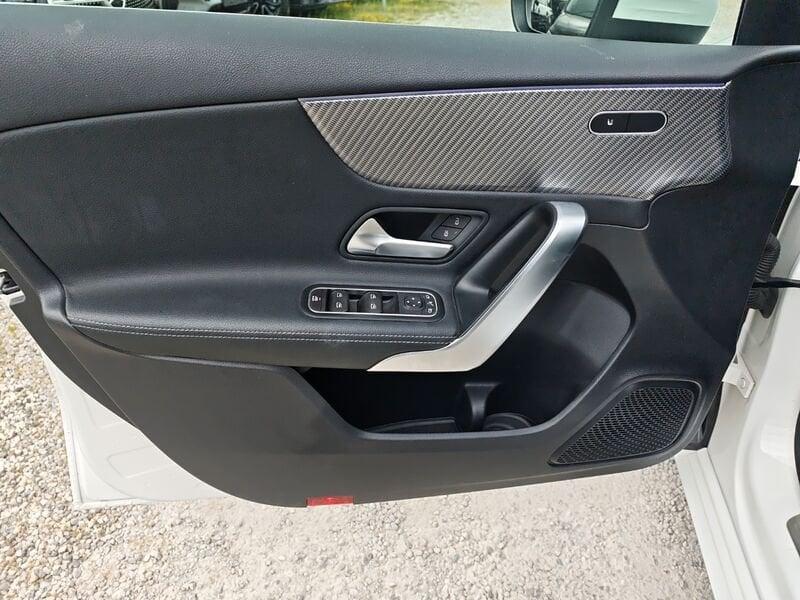 Mercedes-Benz Classe A A 180 d Progressive Advanced Plus