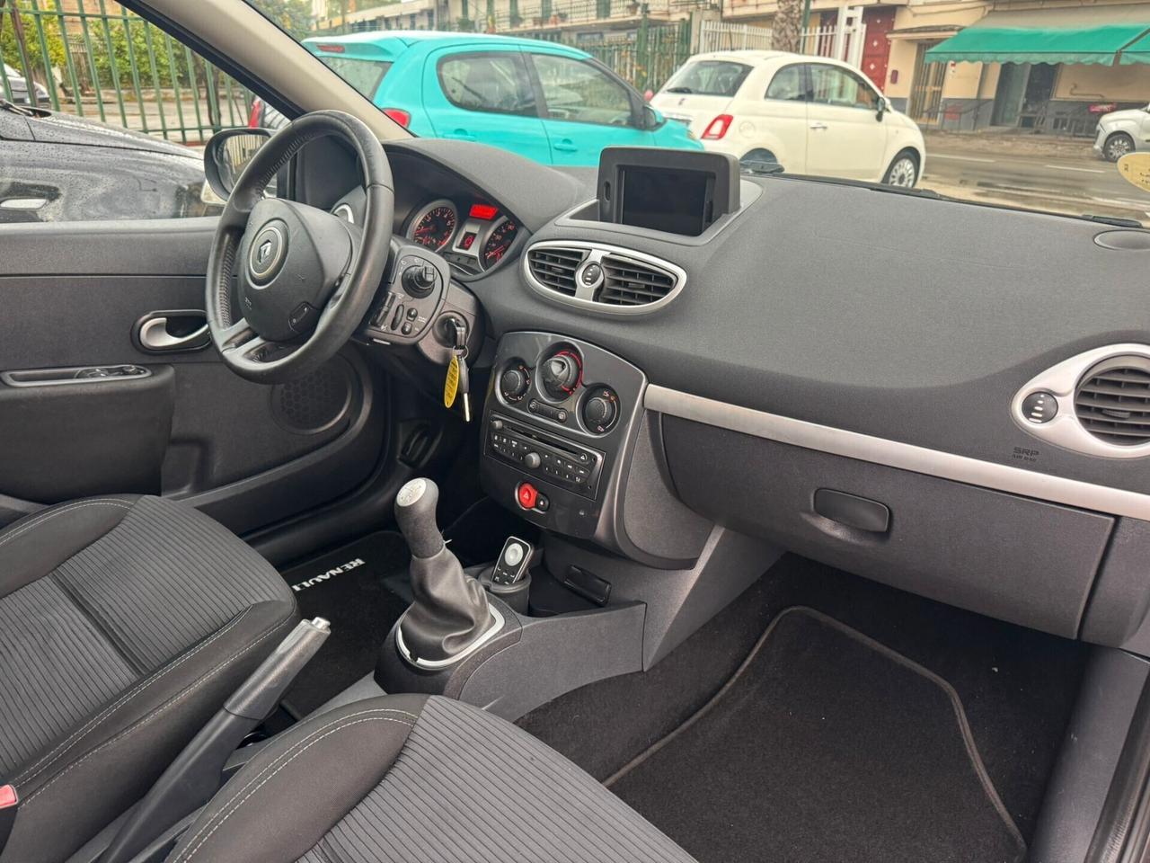 Renault Clio 1.2 16V 5 porte Live!