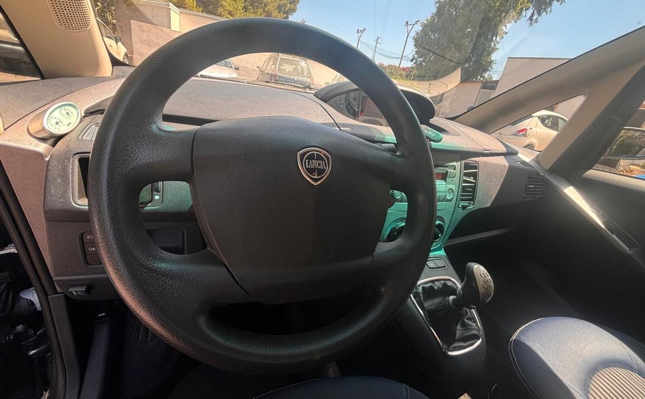 Lancia Musa 1.4 Oro Ecochic GPL