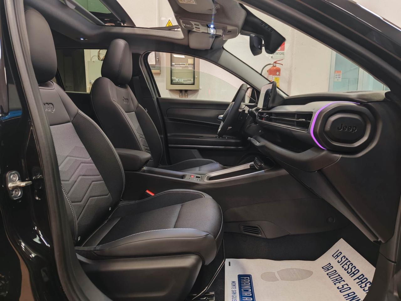 Jeep Avenger Summit -TETTO APRIBILE KM0-