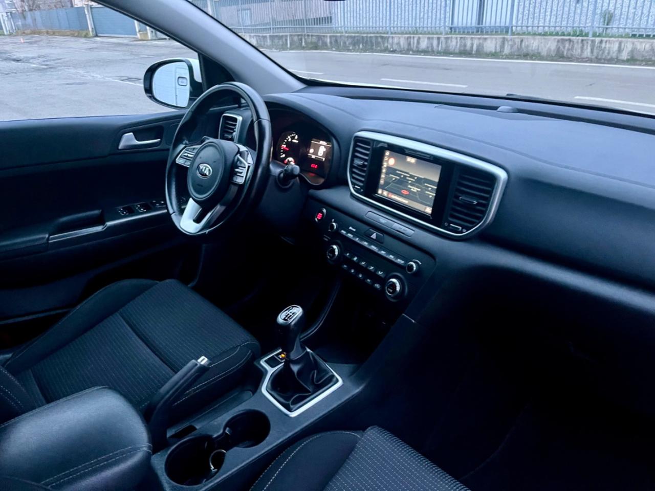 Kia Sportage 1.6CRDI 2019 125.000km autocarro 5posti perfetta