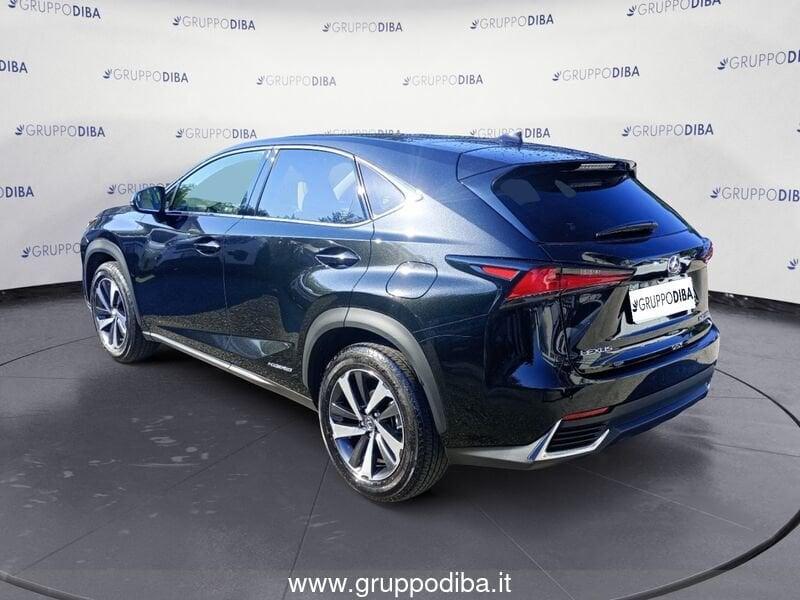 Lexus NX I 2018 300h 2.5 Luxury 4wd cvt