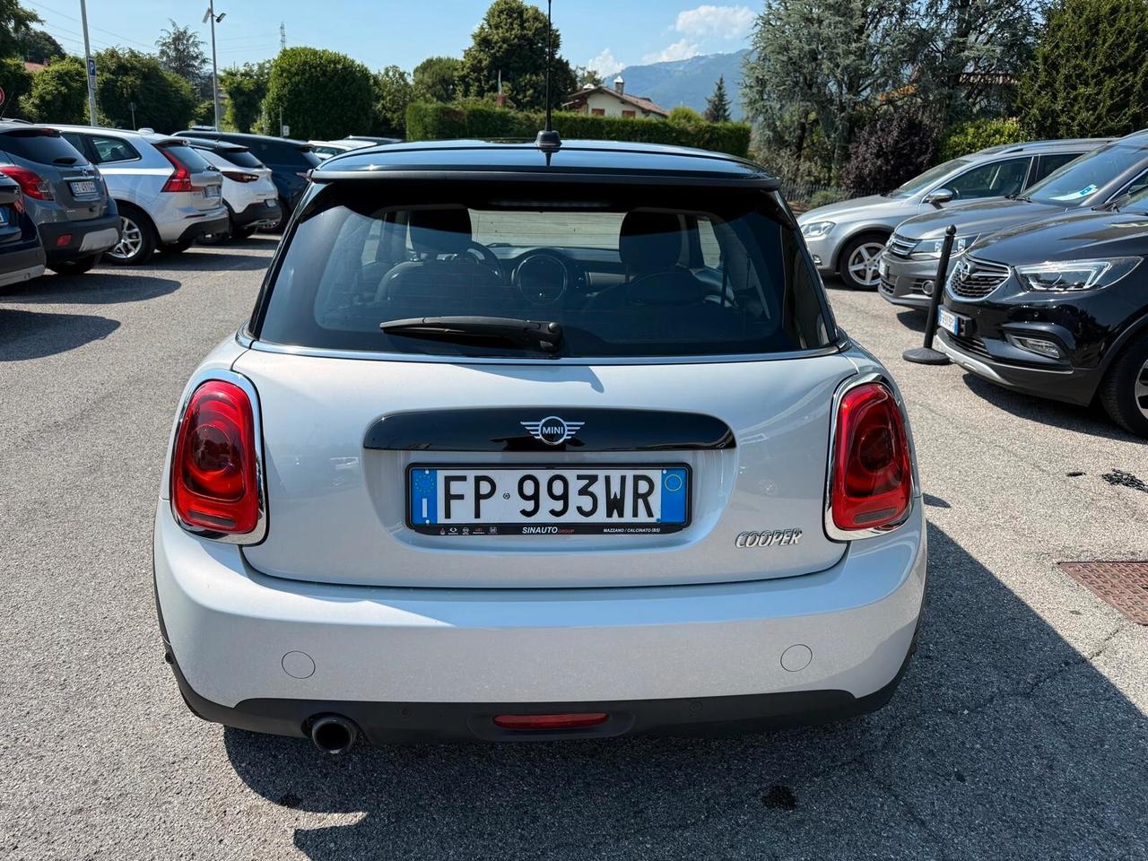 Mini 1.5 Cooper *automatica* *no vincoli*