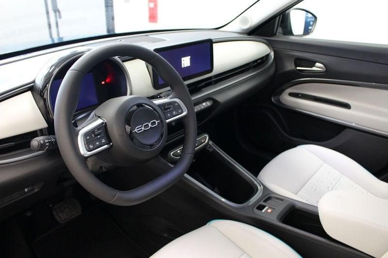 FIAT 600 600 Hybrid 110 CV DCT MHEV La Prima