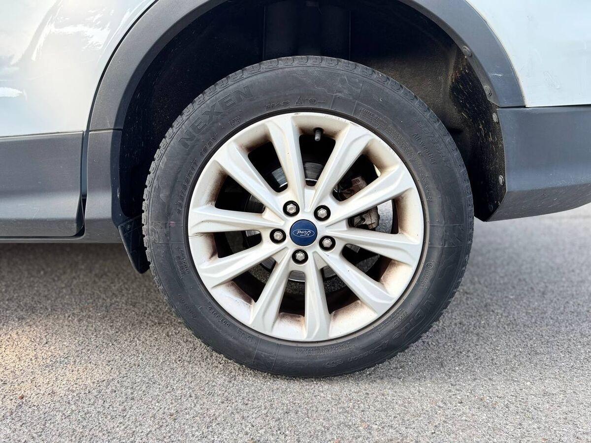 Ford Kuga 2.0 tdci Titanium 2wd s&s 120cv E6