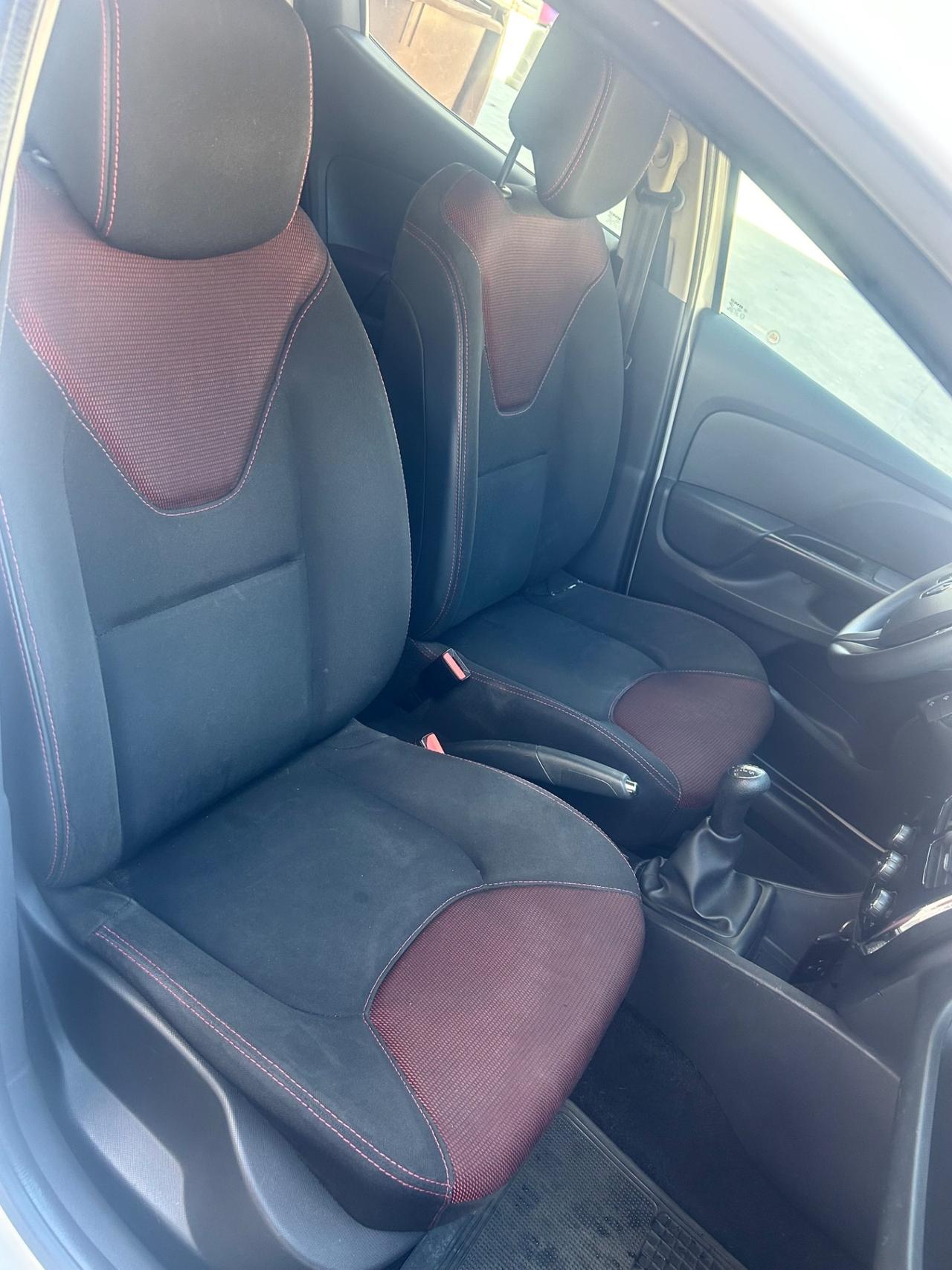 Renault Clio 1.2 75CV 5 porte GPL