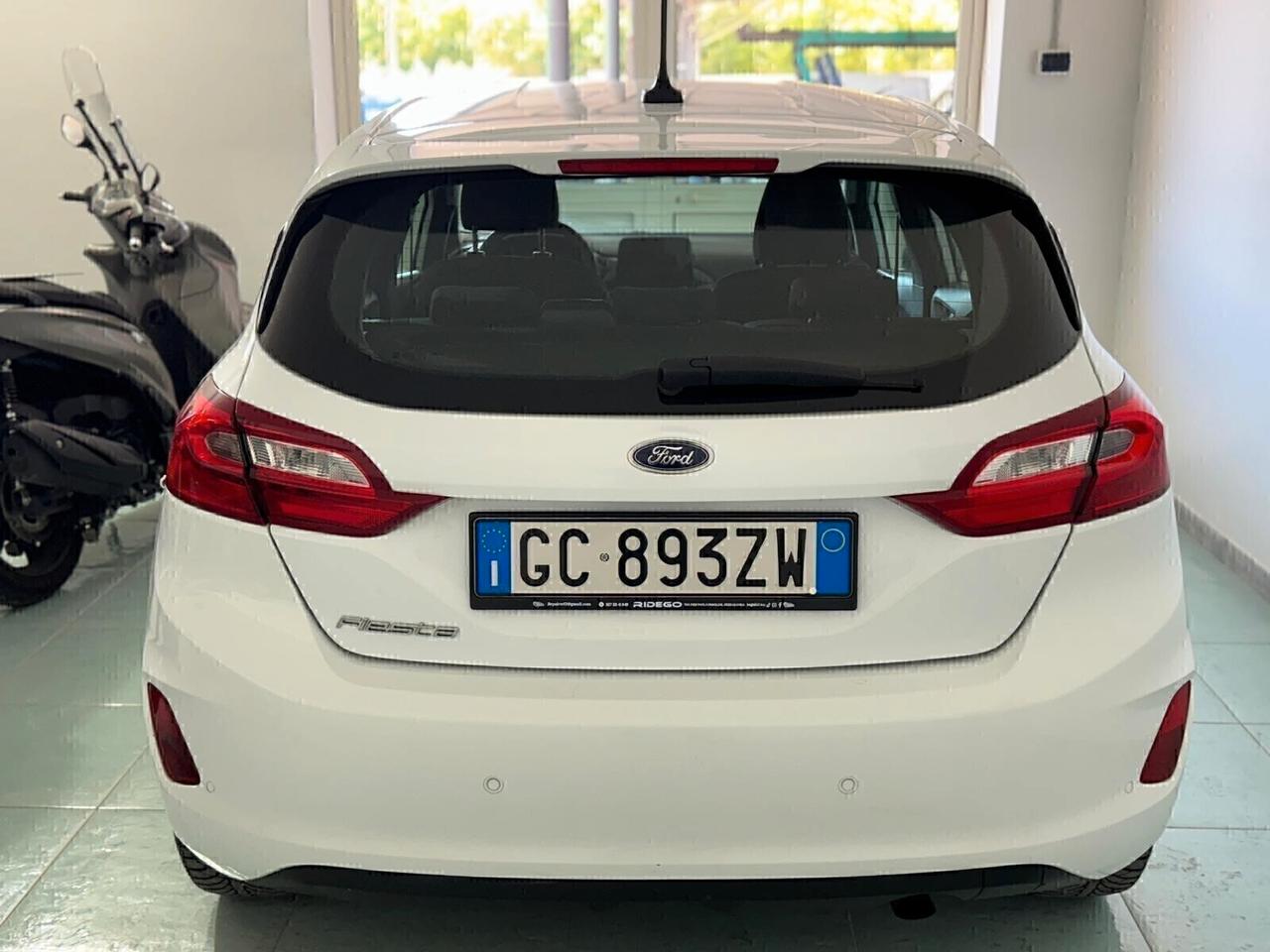 Ford Fiesta 1.5 EcoBlue 5 porte Connect
