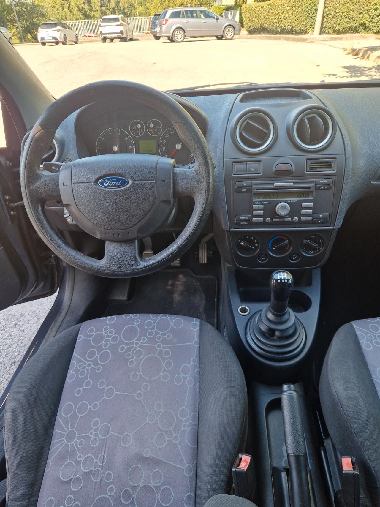 Ford Fiesta 1.2 Benz 75CV - Garanzia 12 Mesi