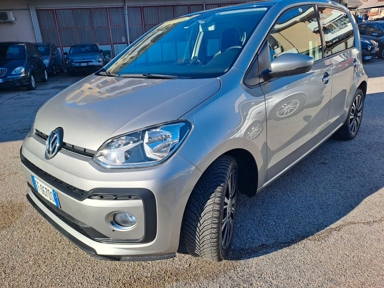 Volkswagen up! 1.0 75 CV 5p. high