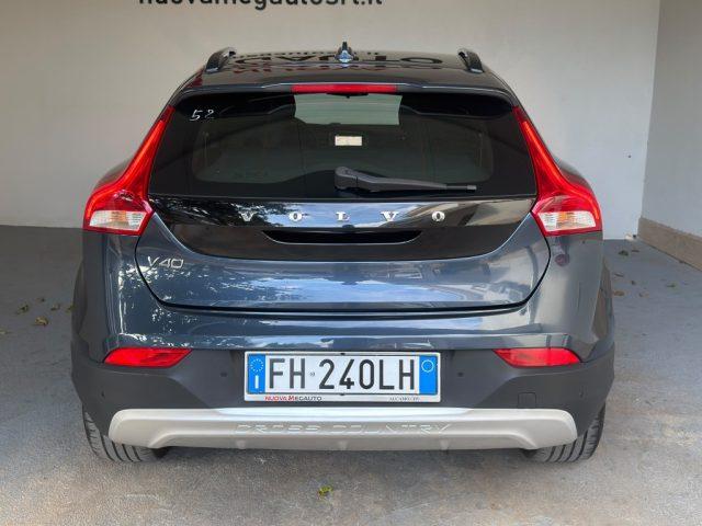 VOLVO V40 Cross Country D2 Geartronic