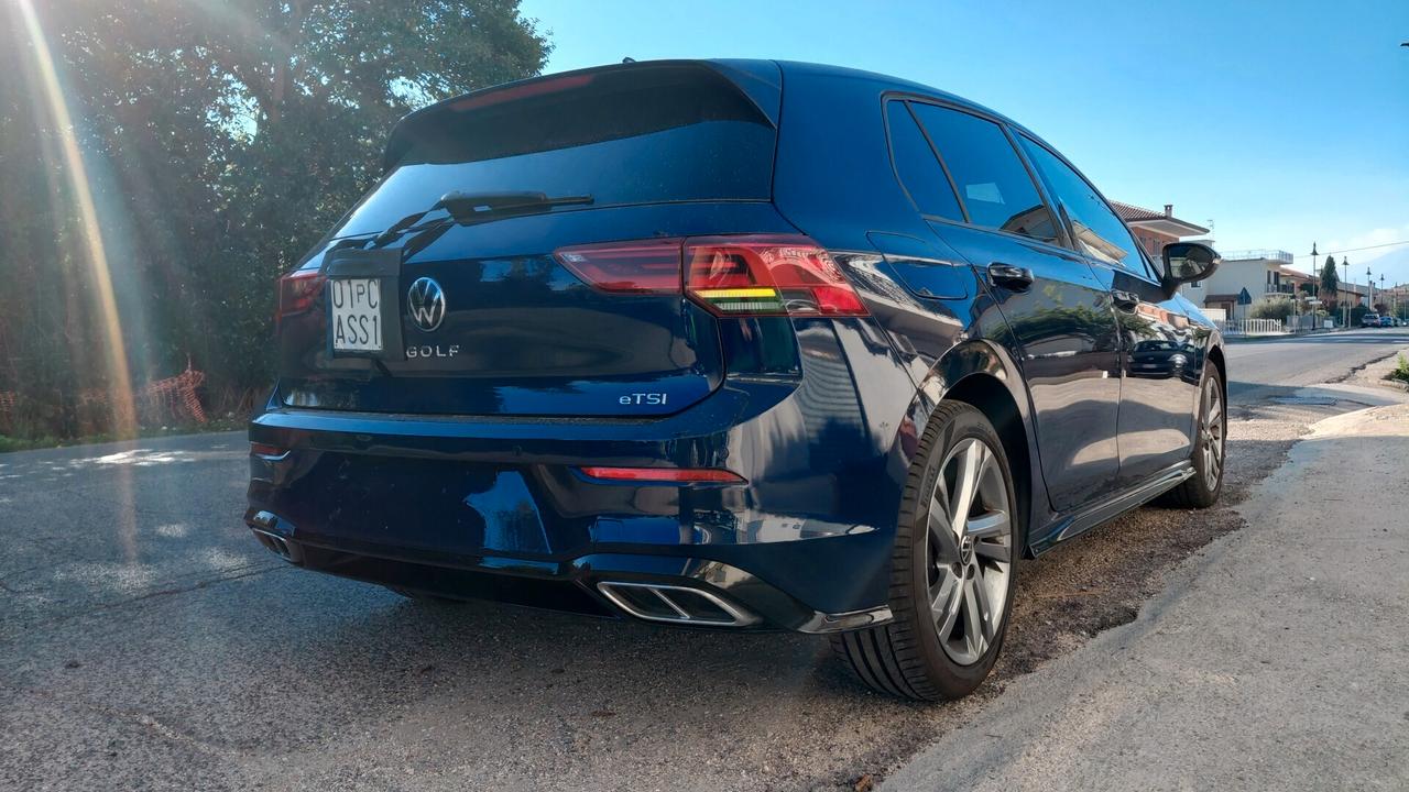 PROMO Golf 1.5 eTSI 150cv DSG R-Line Pronta consegna