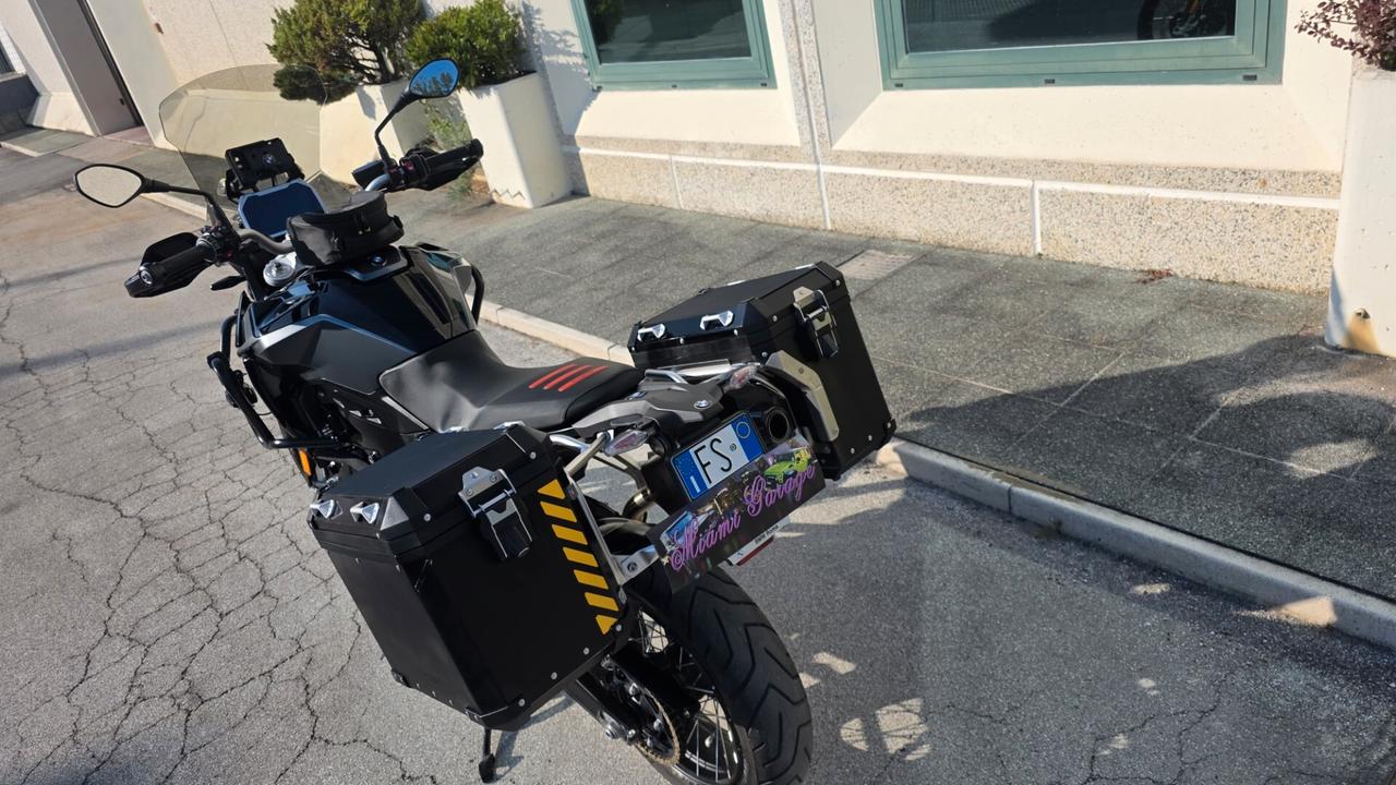 Bmw F 900 GS 2025 garanzia