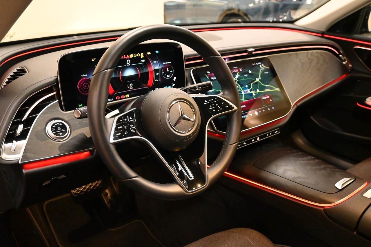 MERCEDES Classe E (W/S214) E 220 d Mild hybri...
