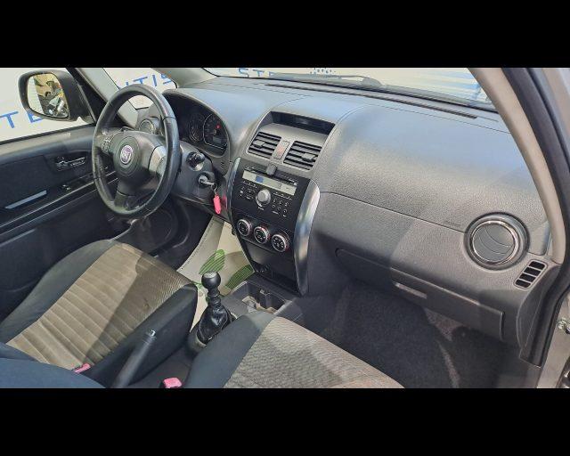 FIAT Sedici 1.9 mjt Dynamic 4x4 120cv