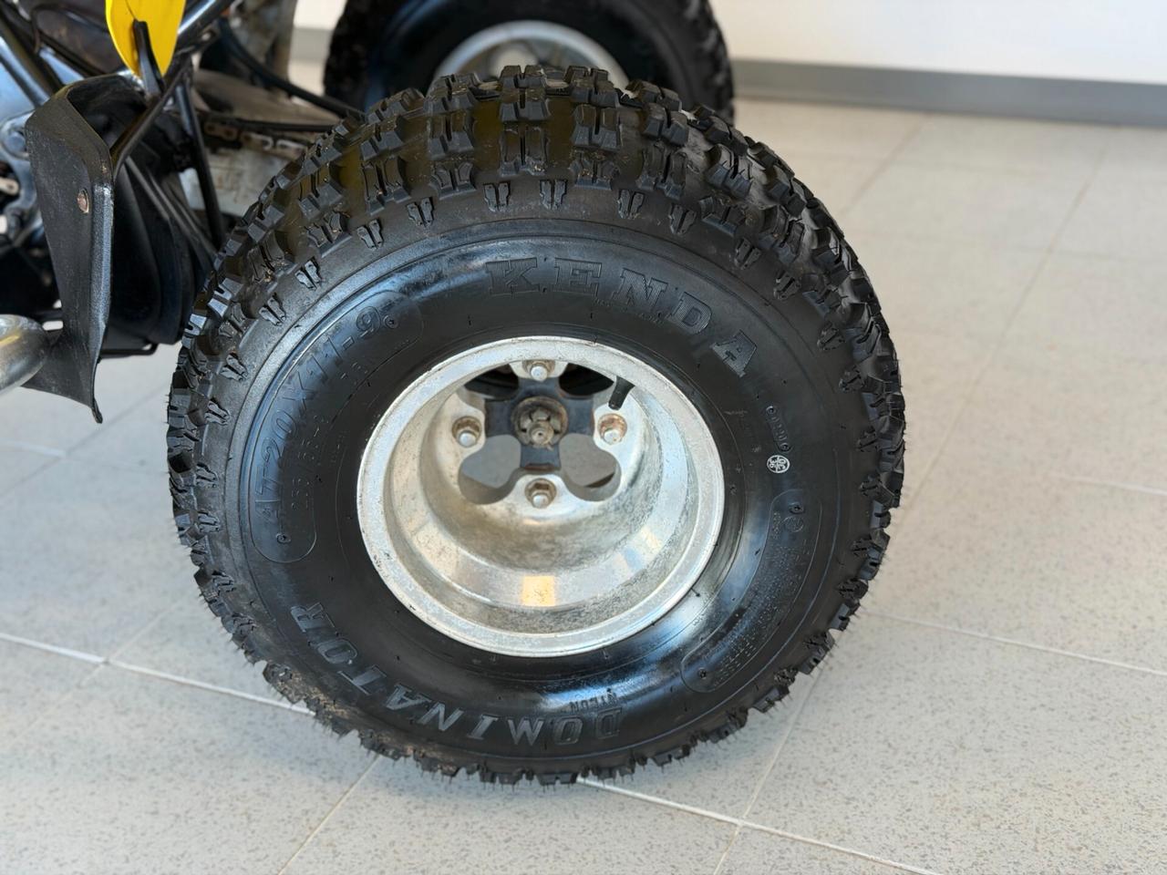 Suzuki LT-Z 400 VALENTINO RACING CON VERRICELLO ELETTRICO + RETRO