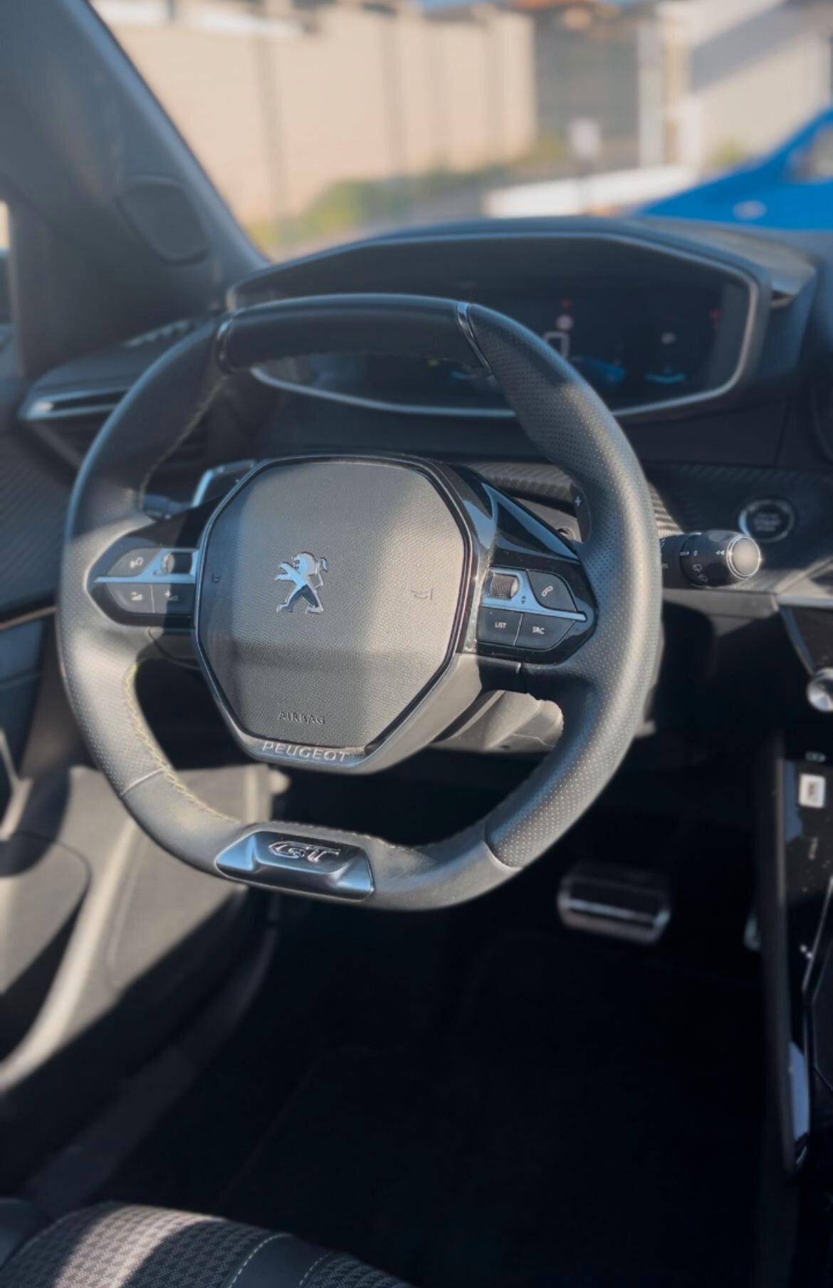 Peugeot 2008 GT