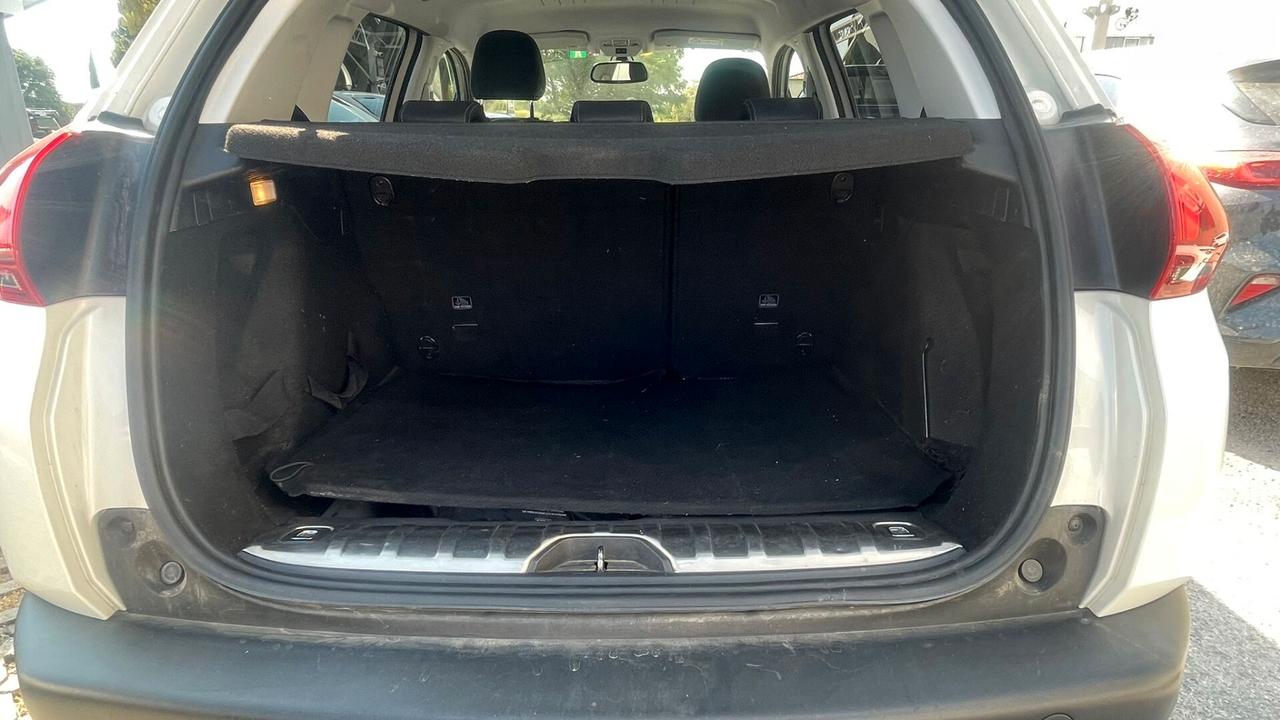 Peugeot 2008 BlueHDi 100 Allure