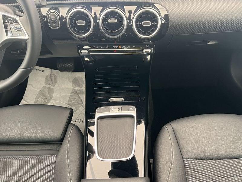 Mercedes-Benz CLA CLA 180 d Advanced