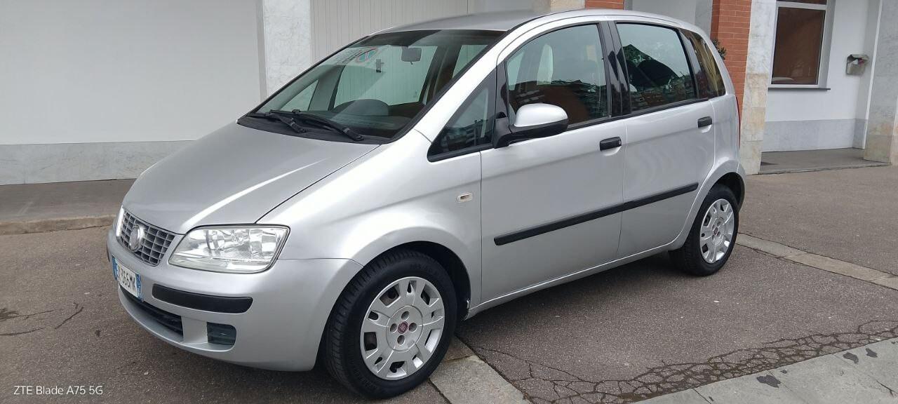 Fiat Idea 1.4 16V S&S Dynamic