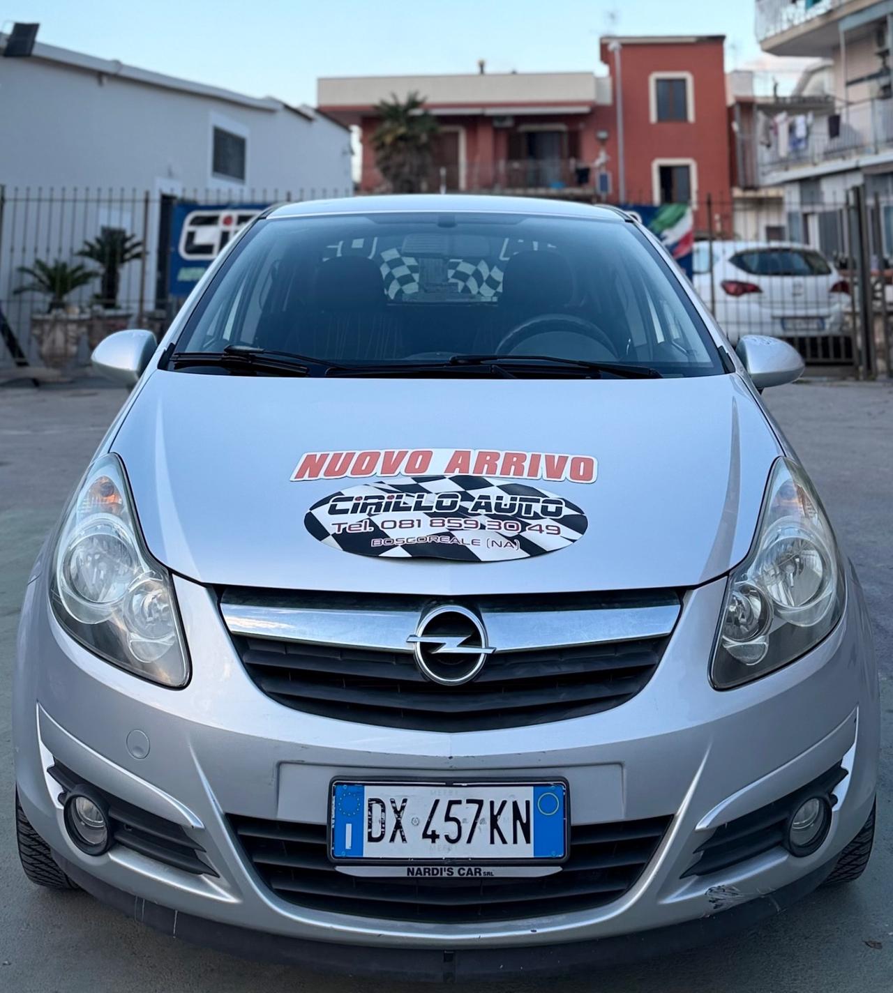Opel Corsa 1.2 Benzina Automatica 85 Cv