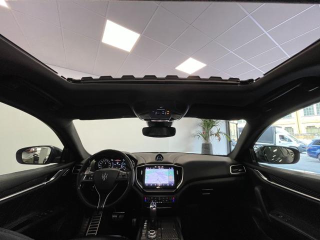 MASERATI Ghibli L4 330 CV MHEV Gransport TETTO / CARBONIO