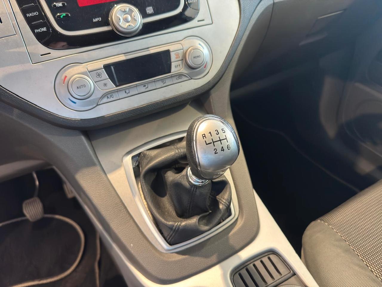 Ford Kuga 2.0 TDCi 136 CV 4WD Titanium DPF